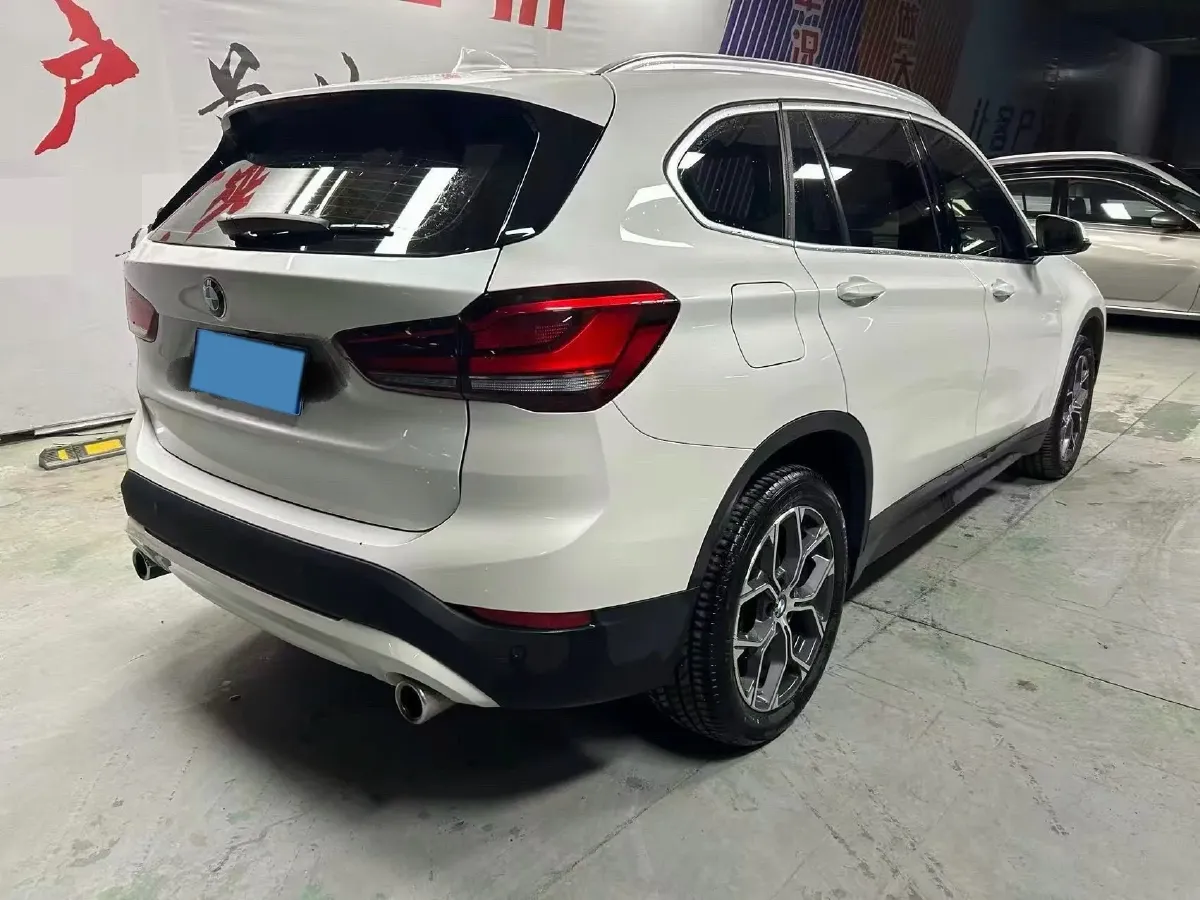 2021 BMW X1 2.0T 192HP L4 7DCT,autocango,china used car exporter,china ev exporter,chinese used car exporter,chinese used ev exporter