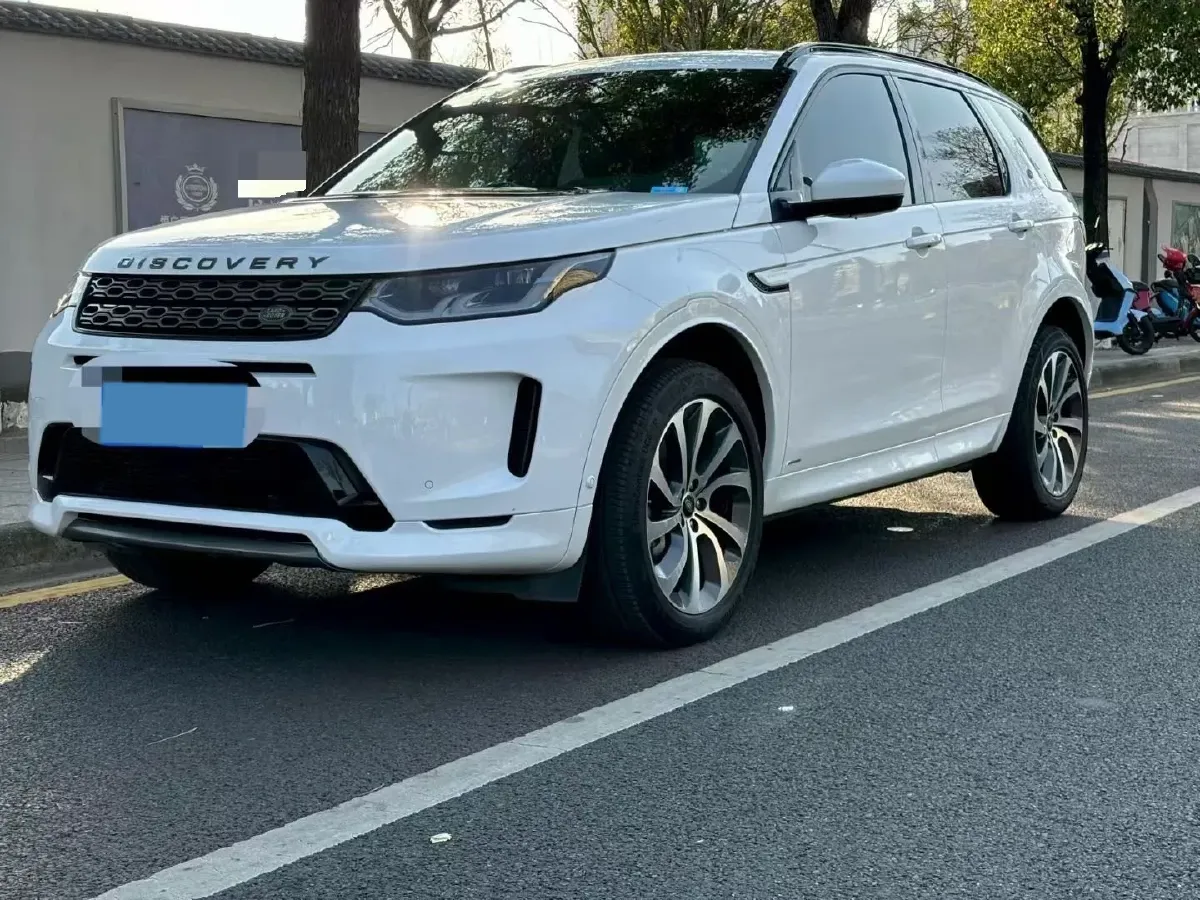 2020 Land Rover Discovery Sport 2.0T 249HP L4 9AT,autocango,china used car exporter,china ev exporter,chinese used car exporter,chinese used ev exporter