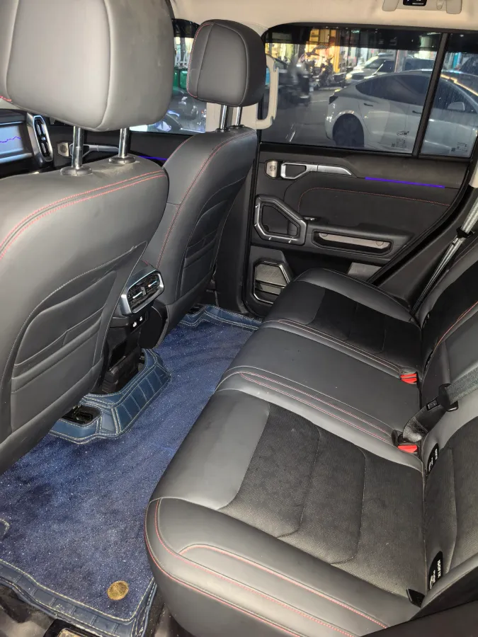 2023 Jetour Traveller 2.0T 254HP L4 7DCT,autocango,china used car exporter,china ev exporter,chinese used car exporter,chinese used ev exporter