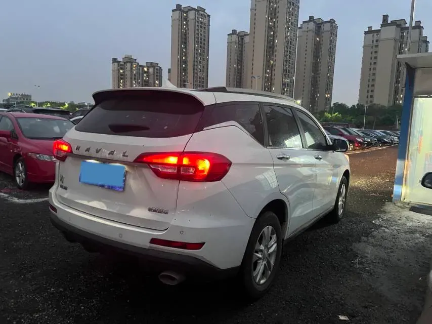 2019 Haval M6 1.5T 150HP L4 7DCT,autocango,china used car exporter,china ev exporter,chinese used car exporter,chinese used ev exporter