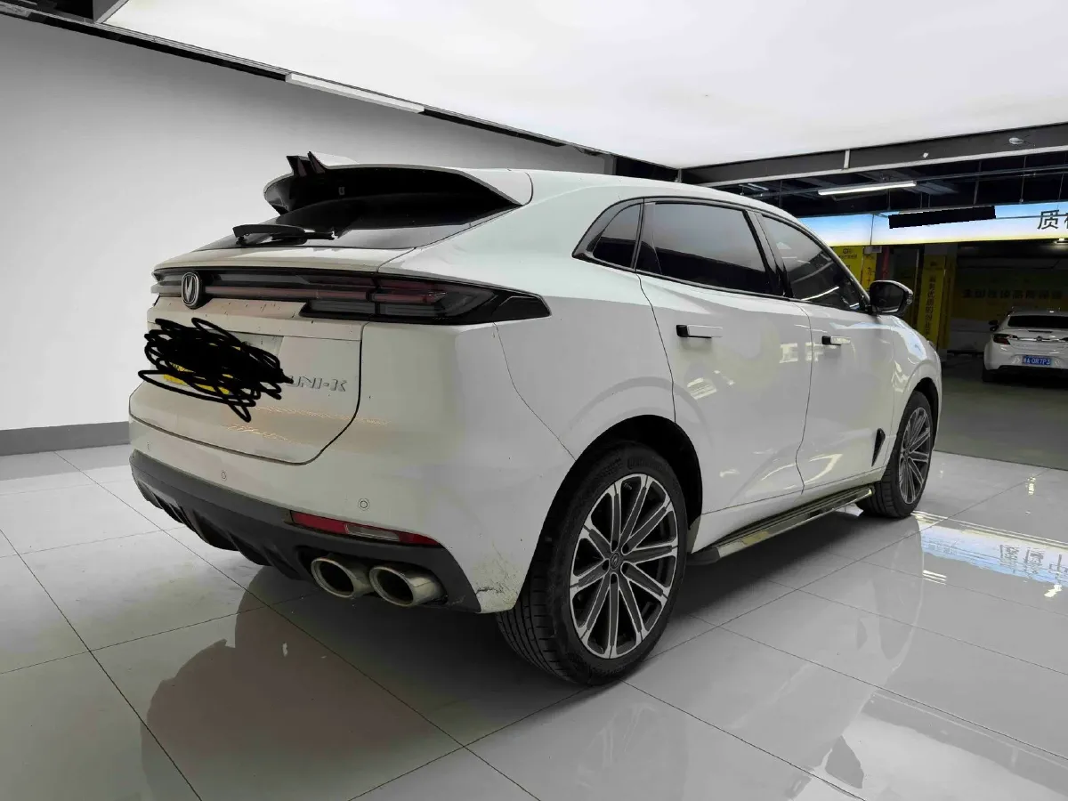 2021 ChangAn UNI-K 2.0T 233HP L4 8AT,autocango,china used car exporter,china ev exporter,chinese used car exporter,chinese used ev exporter