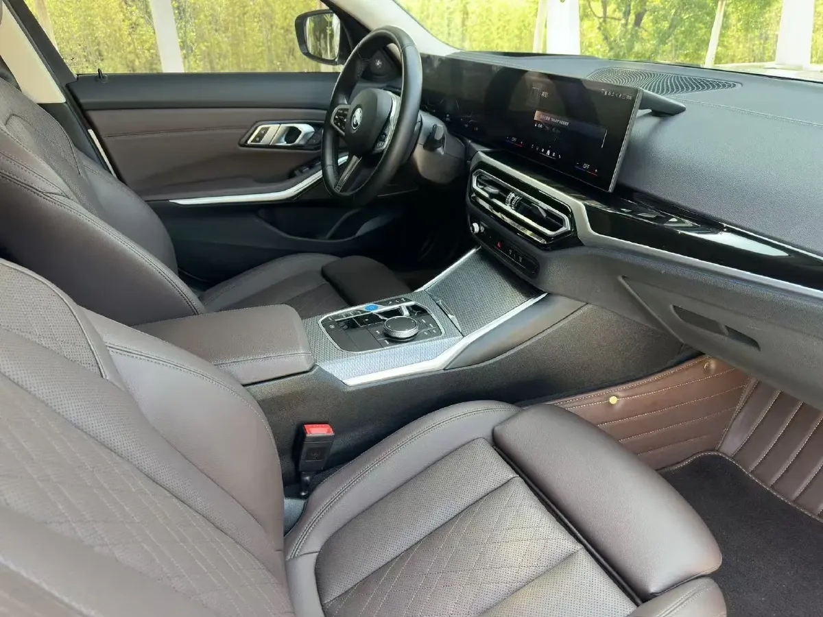 2023 BMW i3 BEV 79.05KWH,autocango,china used car exporter,china ev exporter,chinese used car exporter,chinese used ev exporter