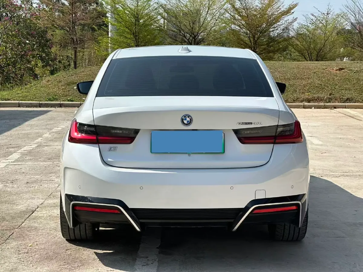 2023 BMW i3 BEV 79.05KWH,autocango,china used car exporter,china ev exporter,chinese used car exporter,chinese used ev exporter