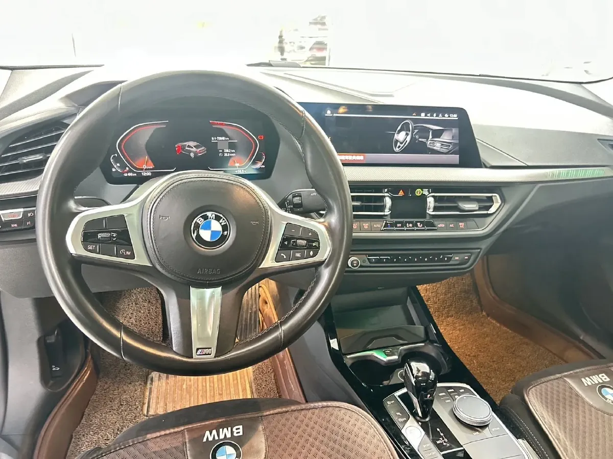 2021 BMW 2 Series 2.0T 192HP L4 7DCT,autocango,china used car exporter,china ev exporter,chinese used car exporter,chinese used ev exporter