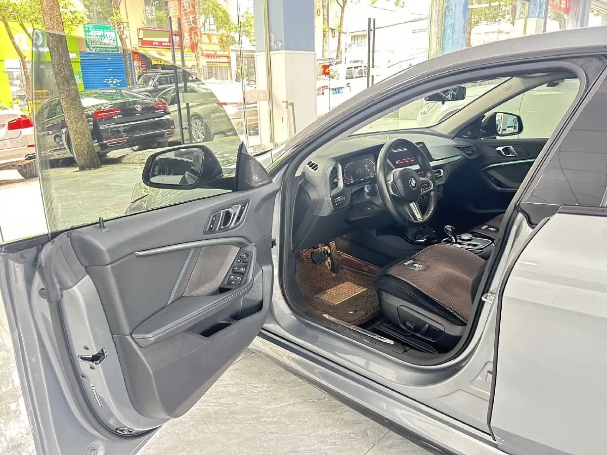 2021 BMW 2 Series 2.0T 192HP L4 7DCT,autocango,china used car exporter,china ev exporter,chinese used car exporter,chinese used ev exporter