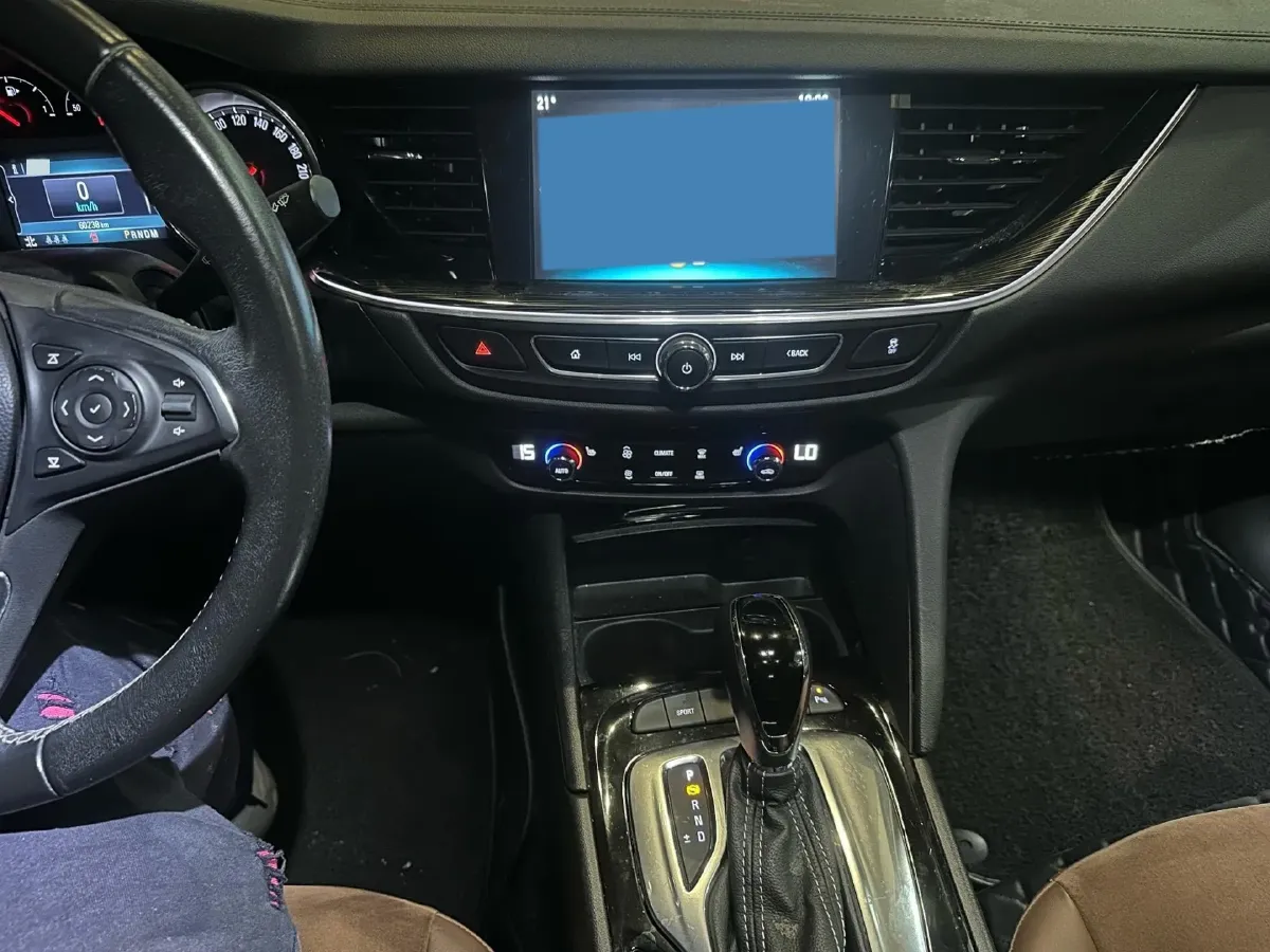 2019 Buick Regal 1.5T 170HP L4 9AT,autocango,china used car exporter,china ev exporter,chinese used car exporter,chinese used ev exporter