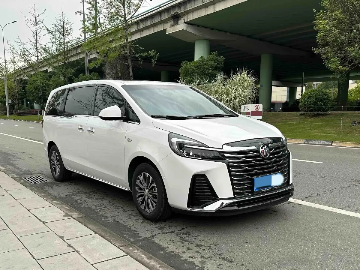 2023 Buick GL8 2.0T 237HP L4 9AT,autocango,china used car exporter,china ev exporter,chinese used car exporter,chinese used ev exporter