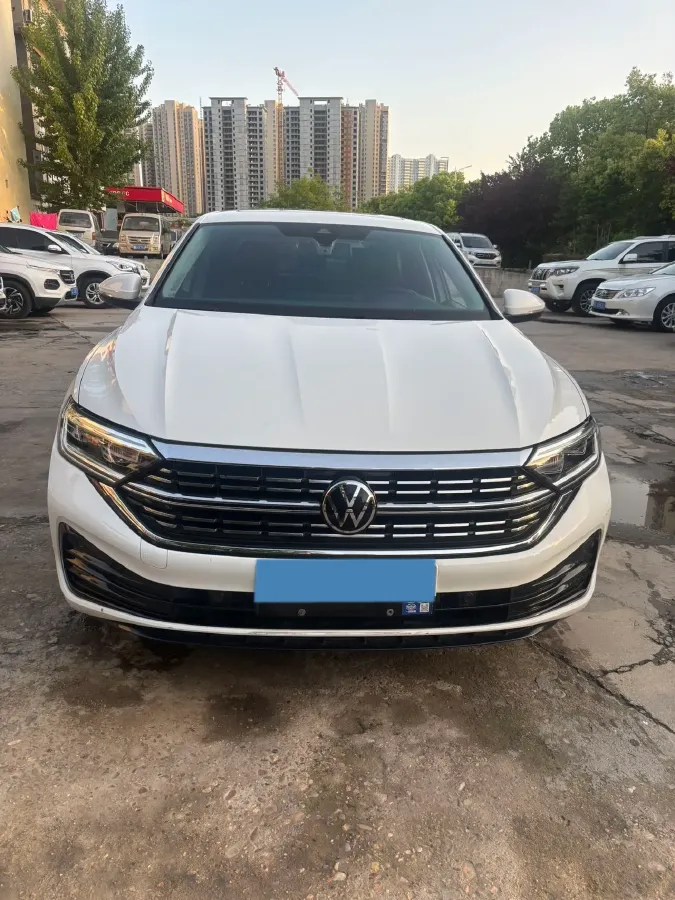 2023 Volkswagen Sagitar 1.5T 160HP L4 7DCT,autocango,china used car exporter,china ev exporter,chinese used car exporter,chinese used ev exporter