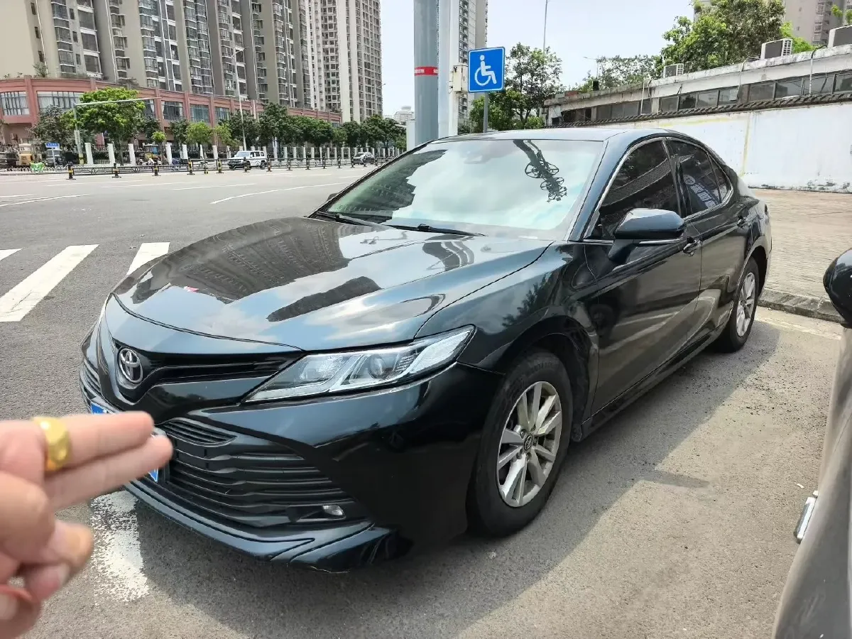 2019 Toyota Camry 2.0L 178HP L4 CVT,autocango,china used car exporter,china ev exporter,chinese used car exporter,chinese used ev exporter