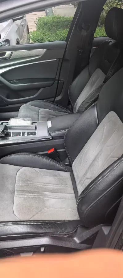 2021 Audi A6L 2.0T 224HP L4 7DCT,autocango,china used car exporter,china ev exporter,chinese used car exporter,chinese used ev exporter