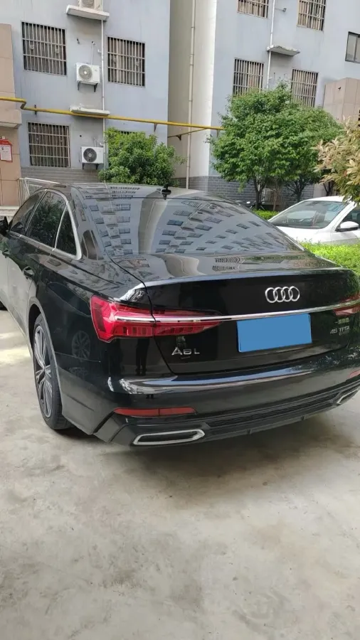 2021 Audi A6L 2.0T 224HP L4 7DCT,autocango,china used car exporter,china ev exporter,chinese used car exporter,chinese used ev exporter