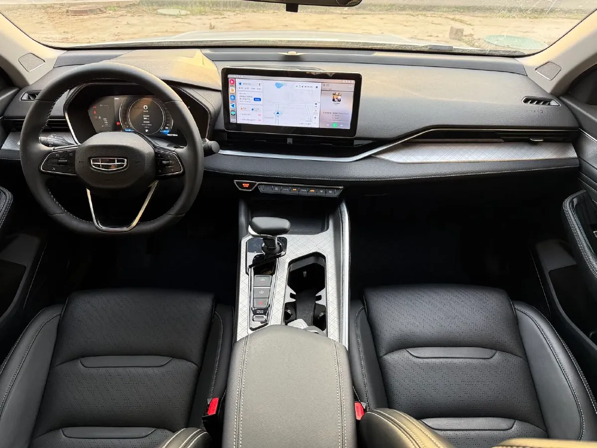 2023 Geely Preface 2.0T 190HP L4 7DCT,autocango,china used car exporter,china ev exporter,chinese used car exporter,chinese used ev exporter