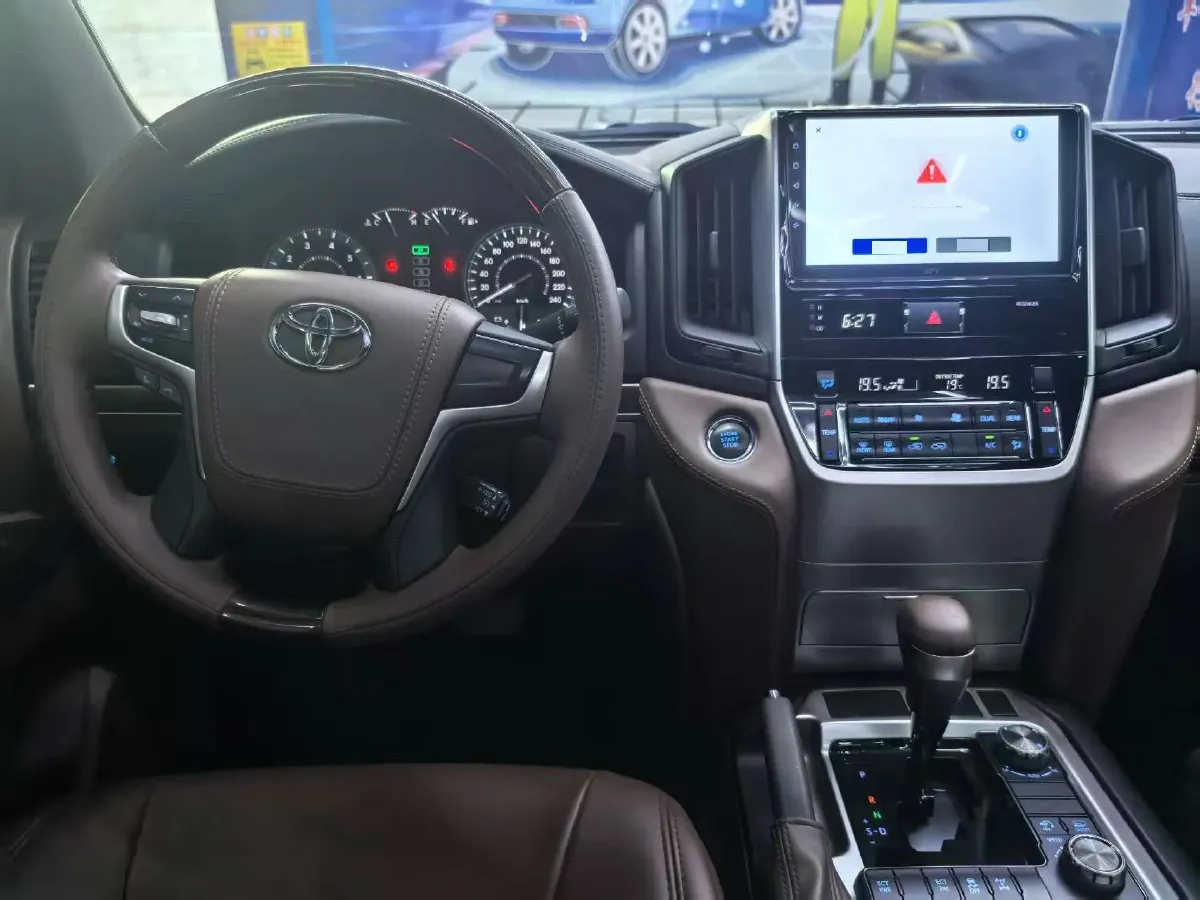 2019 Chevrolet Trax 1.0T 125HP L3 6AT,autocango,china used car exporter,china ev exporter,chinese used car exporter,chinese used ev exporter