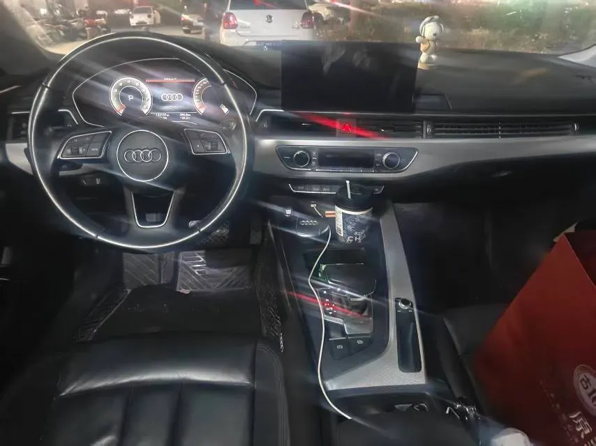 2021 Audi A5 2.0T 204HP L4 7DCT,autocango,china used car exporter,china ev exporter,chinese used car exporter,chinese used ev exporter