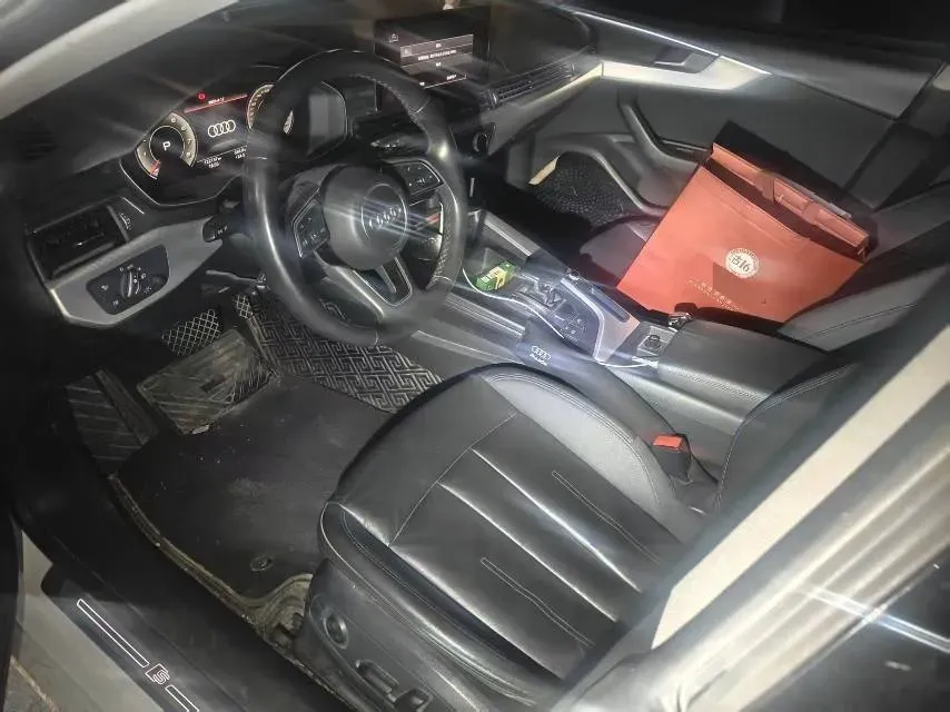 2021 Audi A5 2.0T 204HP L4 7DCT,autocango,china used car exporter,china ev exporter,chinese used car exporter,chinese used ev exporter