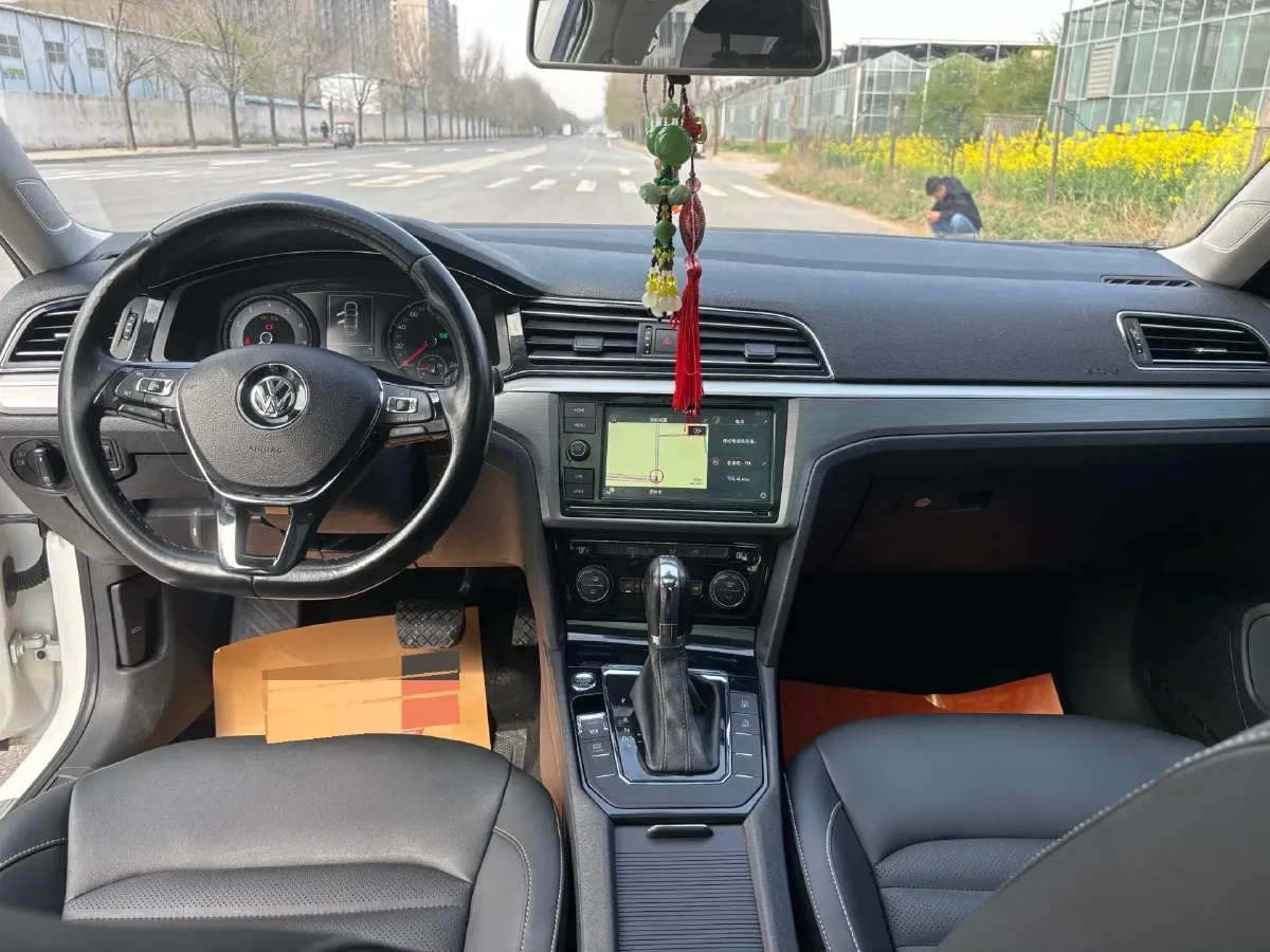 2019 Volkswagen Passat 1.4T 150HP L4 7DCT,autocango,china used car exporter,china ev exporter,chinese used car exporter,chinese used ev exporter