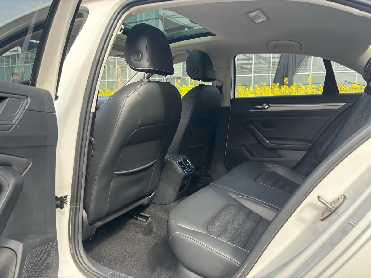 2019 Volkswagen Passat 1.4T 150HP L4 7DCT,autocango,china used car exporter,china ev exporter,chinese used car exporter,chinese used ev exporter