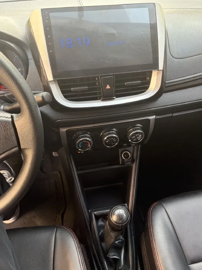 2017 Toyota Yaris L 1.5L 107HP L4 5MT,autocango,china used car exporter,china ev exporter,chinese used car exporter,chinese used ev exporter