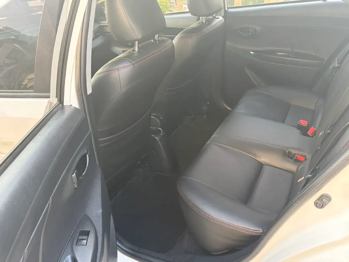 2017 Toyota Yaris L 1.5L 107HP L4 5MT,autocango,china used car exporter,china ev exporter,chinese used car exporter,chinese used ev exporter