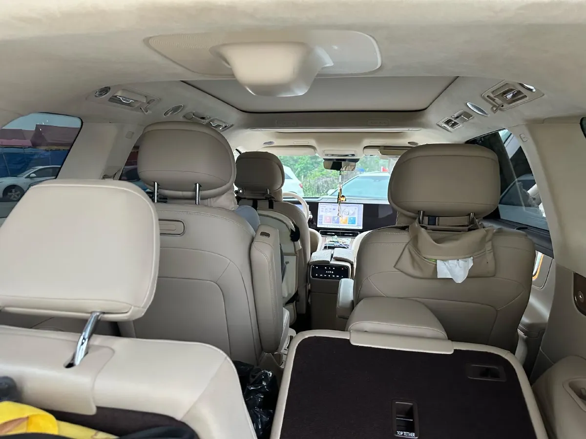 2024 AITO AITO M9 1.5T 152HP L4 REEV 42KWH,autocango,china used car exporter,china ev exporter,chinese used car exporter,chinese used ev exporter