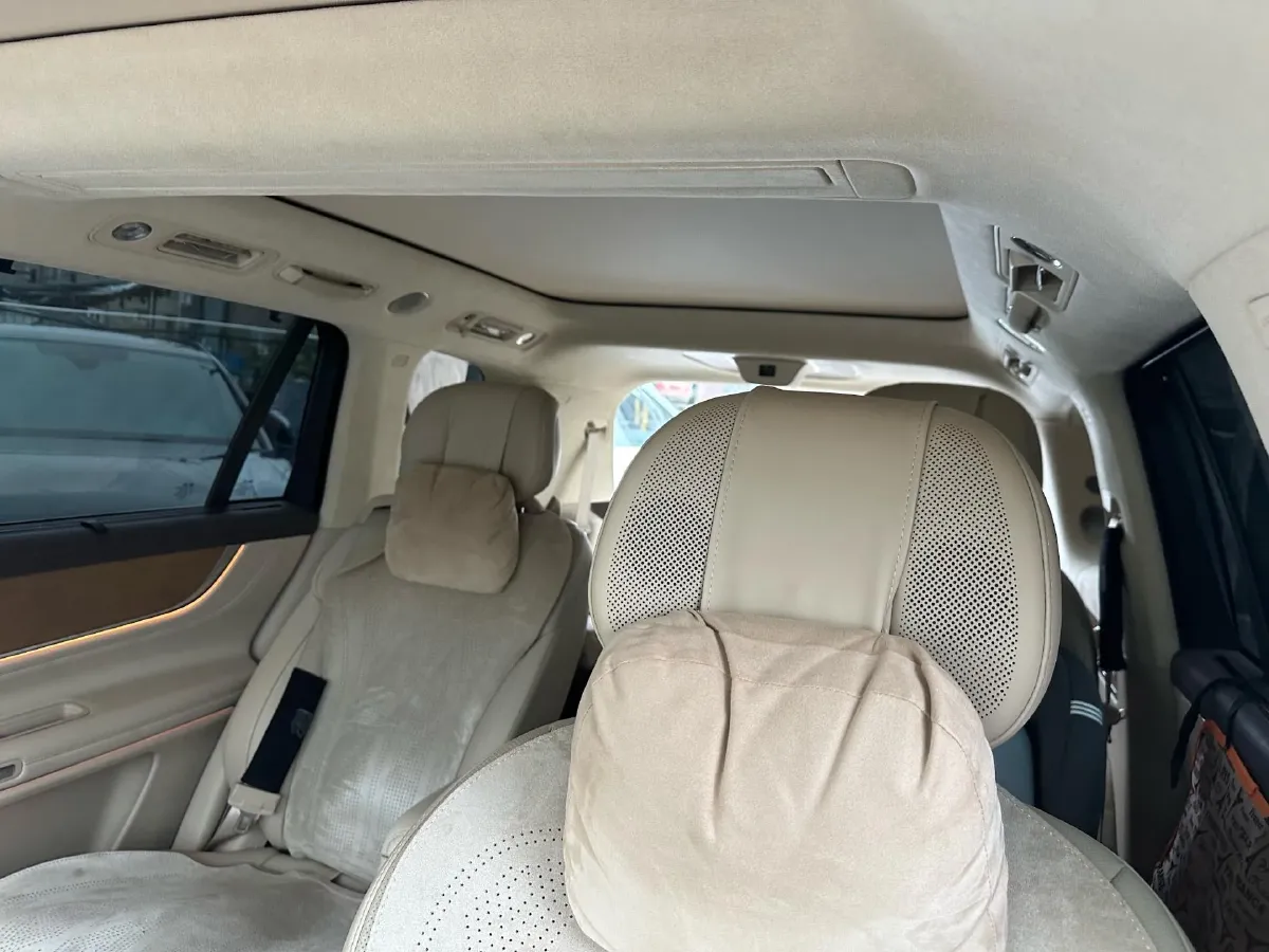 2024 AITO AITO M9 1.5T 152HP L4 REEV 42KWH,autocango,china used car exporter,china ev exporter,chinese used car exporter,chinese used ev exporter