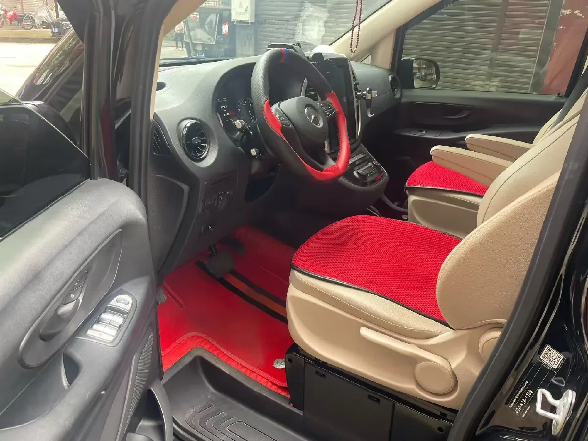 2021 Mercedes-Benz Vito 2.0T 211HP L4 9AT,autocango,china used car exporter,china ev exporter,chinese used car exporter,chinese used ev exporter