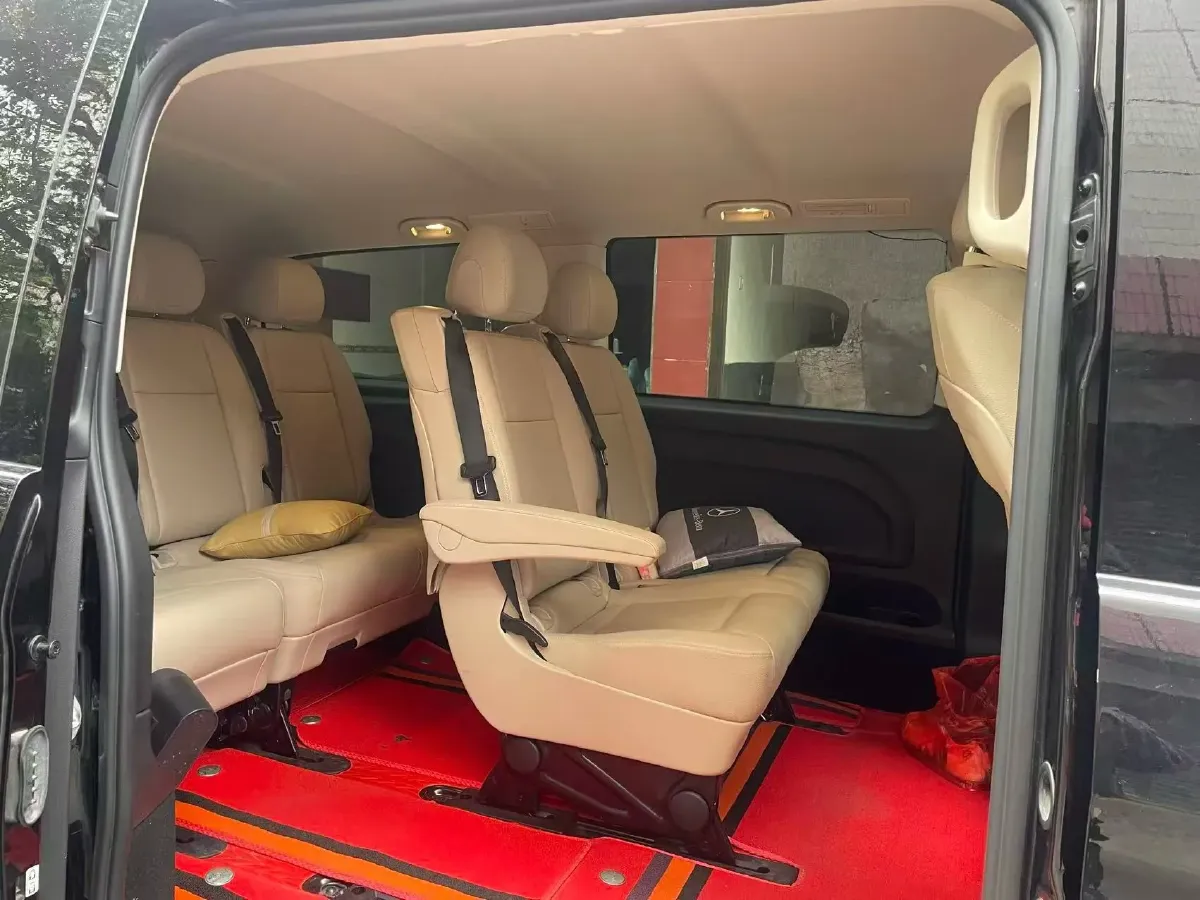 2021 Mercedes-Benz Vito 2.0T 211HP L4 9AT,autocango,china used car exporter,china ev exporter,chinese used car exporter,chinese used ev exporter