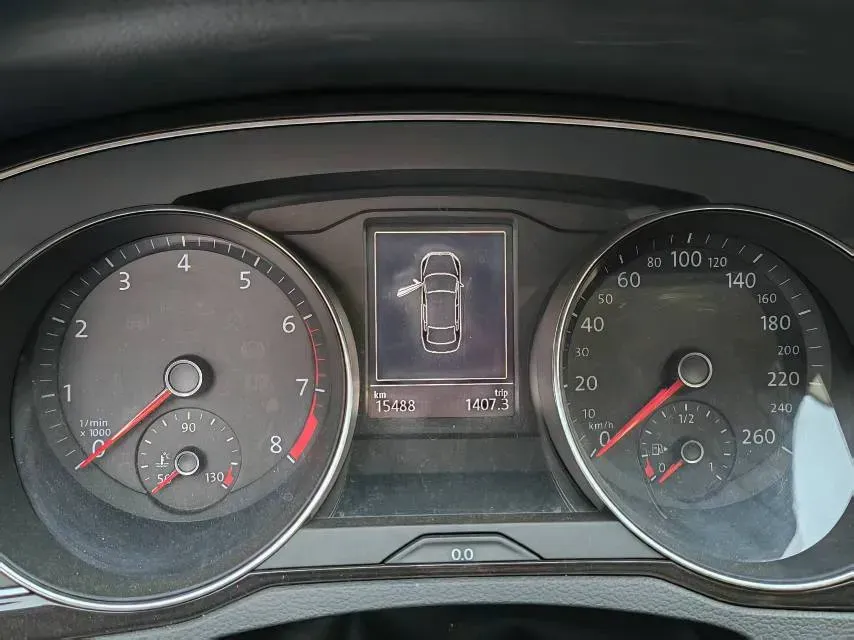 2018 Volkswagen Magotan 1.8T 180HP L4 7DCT,autocango,china used car exporter,china ev exporter,chinese used car exporter,chinese used ev exporter