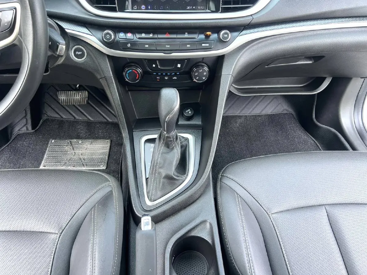 2021 Buick Excelle 1.5L 113HP L4 6AT,autocango,china used car exporter,china ev exporter,chinese used car exporter,chinese used ev exporter