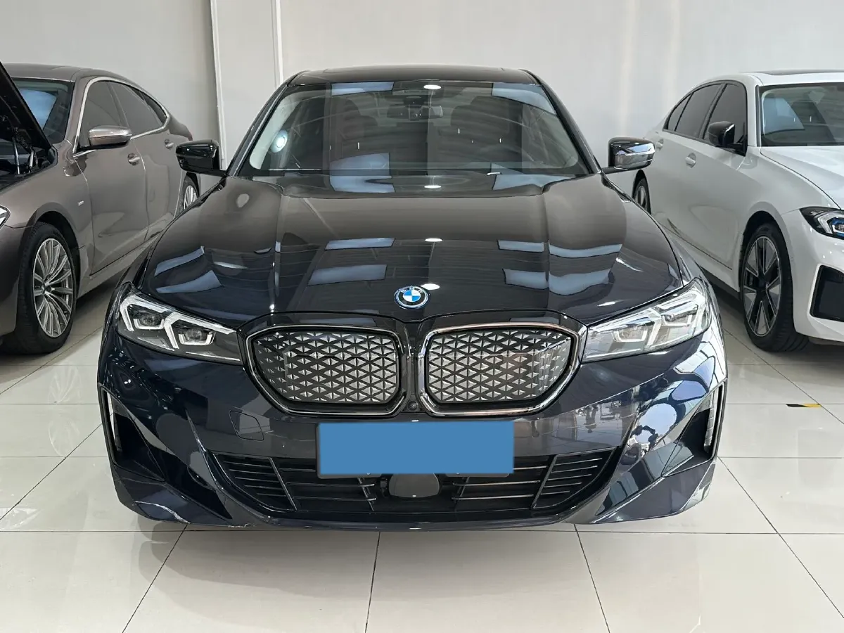 2025 BMW i3 BEV 79.05KWH,autocango,china used car exporter,china ev exporter,chinese used car exporter,chinese used ev exporter