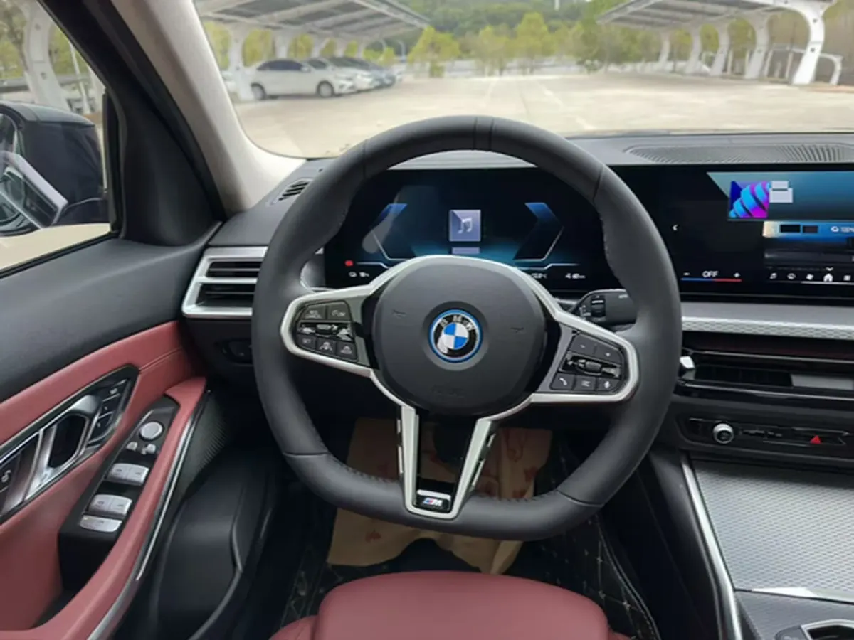 2025 BMW i3 BEV 79.05KWH,autocango,china used car exporter,china ev exporter,chinese used car exporter,chinese used ev exporter