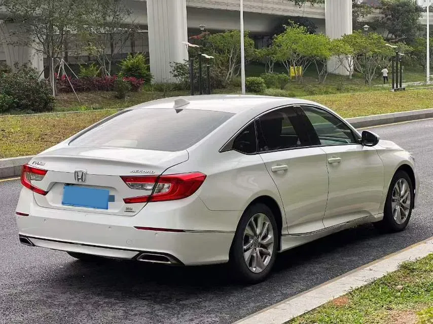 2018 Honda Accord 1.5T 194HP L4 CVT,autocango,china used car exporter,china ev exporter,chinese used car exporter,chinese used ev exporter