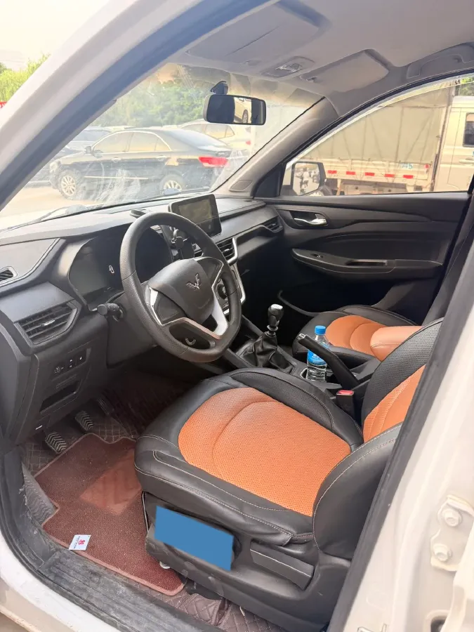 2018 WuLing HongGuang S3 1.5L 112HP L4 6MT,autocango,china used car exporter,china ev exporter,chinese used car exporter,chinese used ev exporter