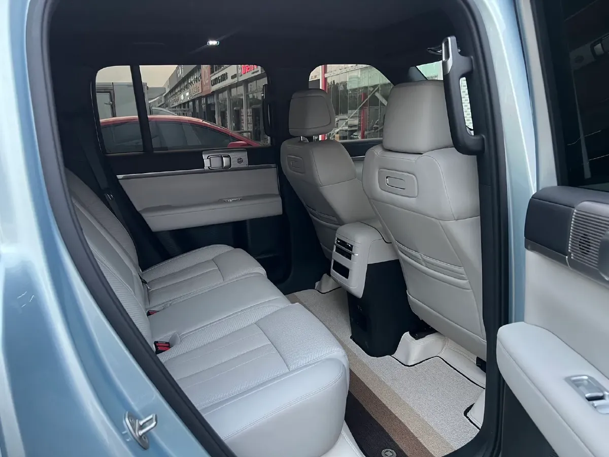 2025 FangChengBao Tai 7 1.5T 156HP L4 E-CVT PHEV,autocango,china used car exporter,china ev exporter,chinese used car exporter,chinese used ev exporter