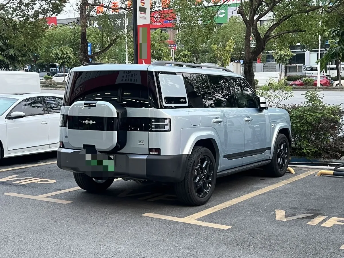 2025 FangChengBao Tai 7 1.5T 156HP L4 E-CVT PHEV,autocango,china used car exporter,china ev exporter,chinese used car exporter,chinese used ev exporter