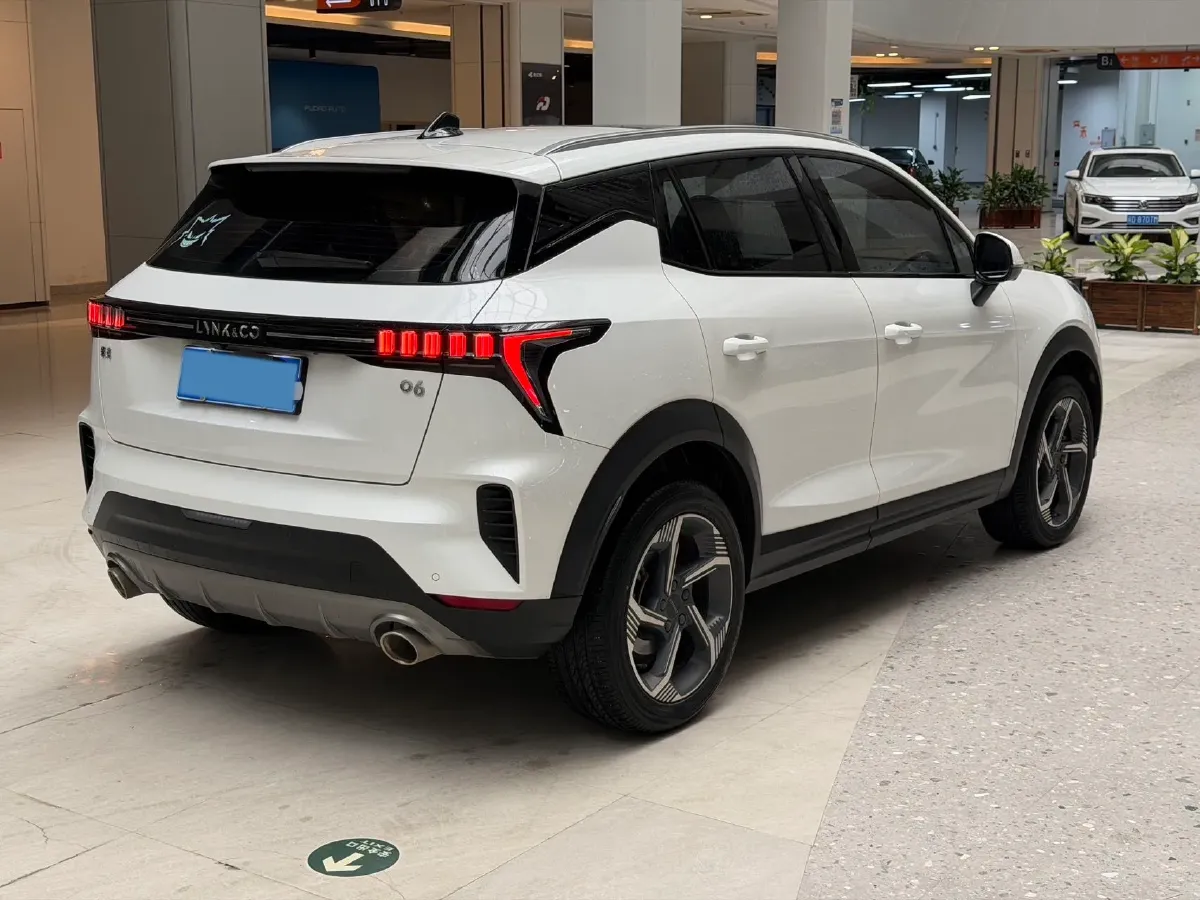 2023 LYNK&CO 06 1.5T 181HP L4 7DCT,autocango,china used car exporter,china ev exporter,chinese used car exporter,chinese used ev exporter