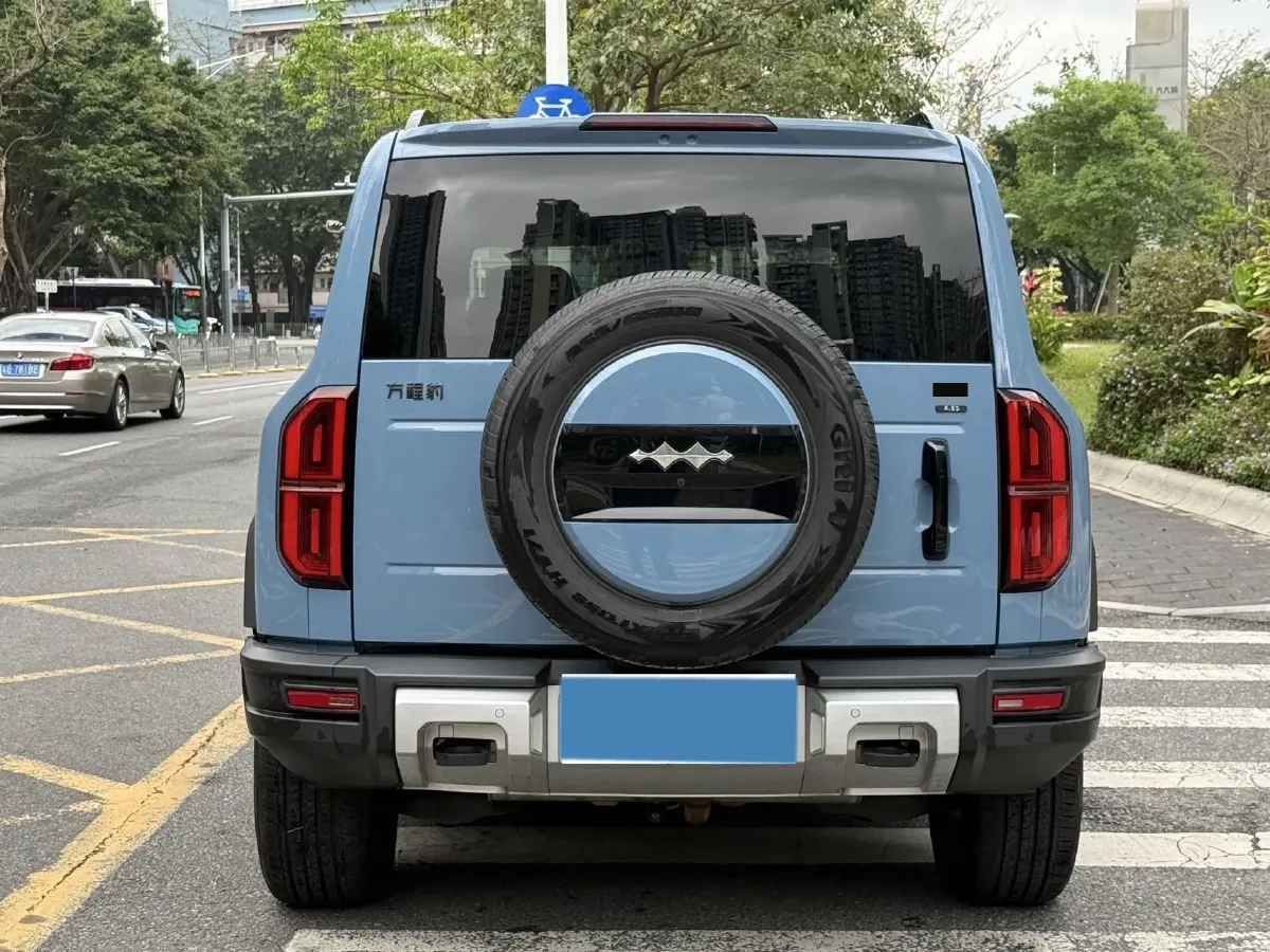 2023 FangChengBao Bao 5 1.5T 194HP L4 E-CVT PHEV 31.8KWH,autocango,china used car exporter,china ev exporter,chinese used car exporter,chinese used ev exporter