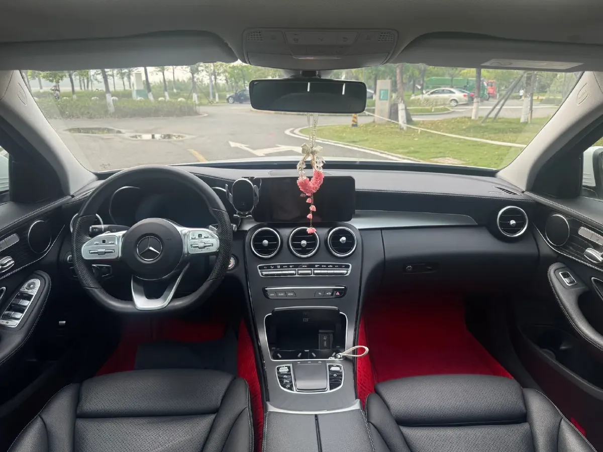 2021 Mercedes-Benz C Class 1.5T 184HP L4 9AT,autocango,china used car exporter,china ev exporter,chinese used car exporter,chinese used ev exporter