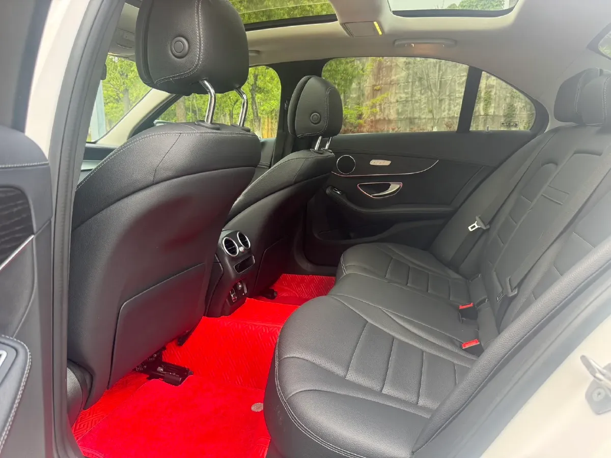 2021 Mercedes-Benz C Class 1.5T 184HP L4 9AT,autocango,china used car exporter,china ev exporter,chinese used car exporter,chinese used ev exporter