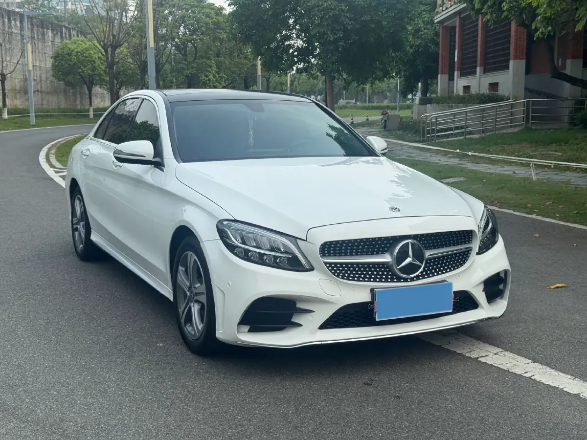 2021 Mercedes-Benz C Class 1.5T 184HP L4 9AT,autocango,china used car exporter,china ev exporter,chinese used car exporter,chinese used ev exporter