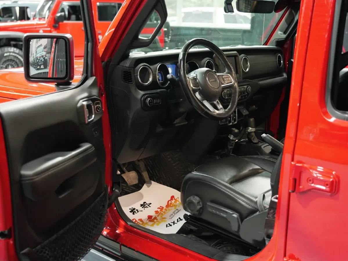 2019 Jeep Wrangler 2.0T 266HP L4 8AT,autocango,china used car exporter,china ev exporter,chinese used car exporter,chinese used ev exporter