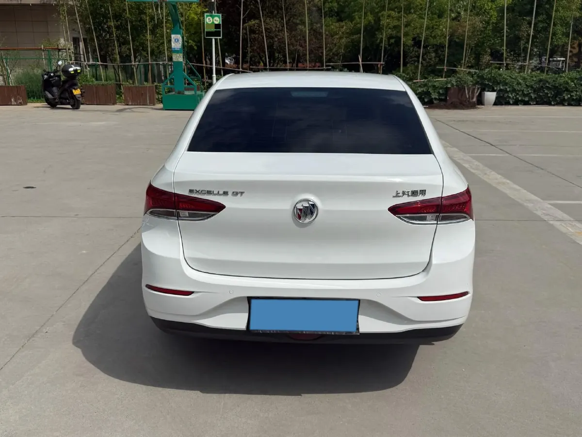 2021 Buick Excelle 1.5L 113HP L4 6AT,autocango,china used car exporter,china ev exporter,chinese used car exporter,chinese used ev exporter