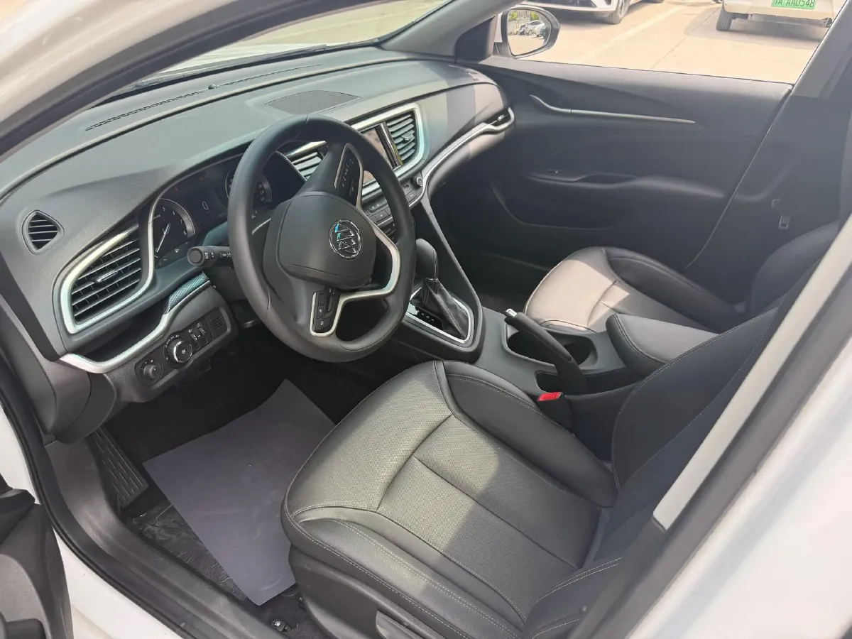 2021 Buick Excelle 1.5L 113HP L4 6AT,autocango,china used car exporter,china ev exporter,chinese used car exporter,chinese used ev exporter