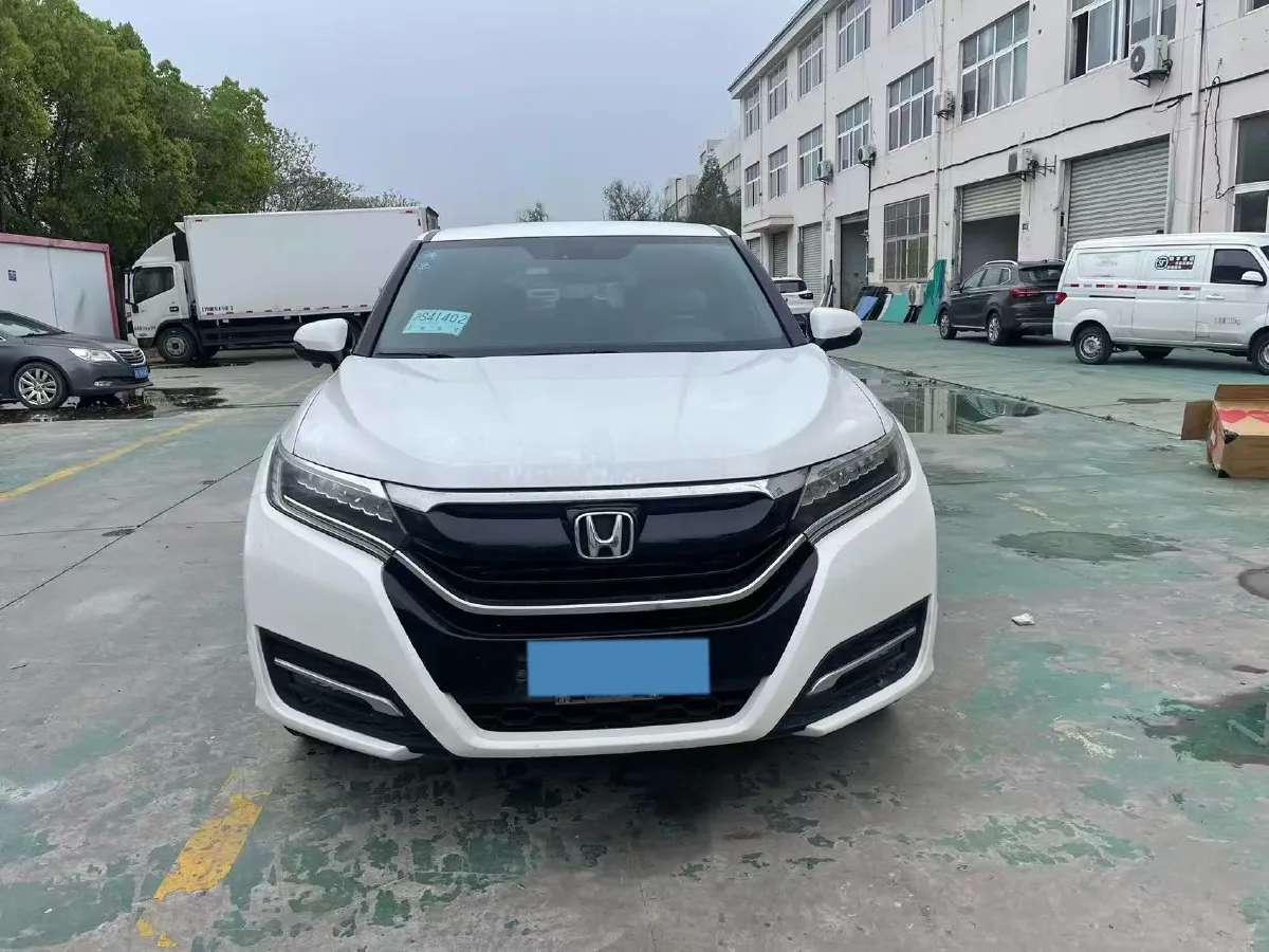 2017 Honda UR-V 1.5T 193HP L4 CVT,autocango,china used car exporter,china ev exporter,chinese used car exporter,chinese used ev exporter