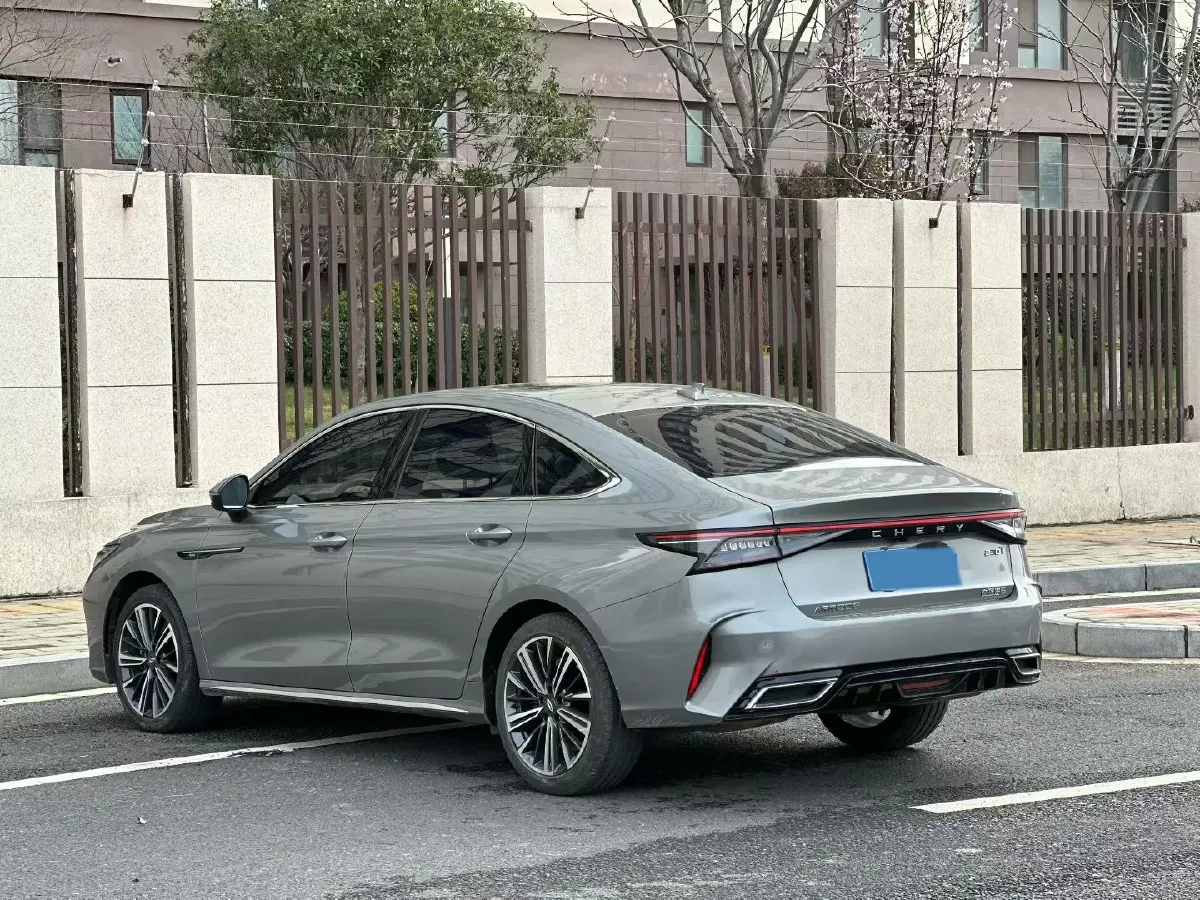 2024 Chery Arrizo 8 1.6T 197HP L4 7DCT,autocango,china used car exporter,china ev exporter,chinese used car exporter,chinese used ev exporter
