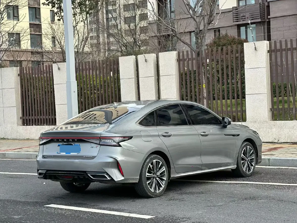 2024 Chery Arrizo 8 1.6T 197HP L4 7DCT,autocango,china used car exporter,china ev exporter,chinese used car exporter,chinese used ev exporter