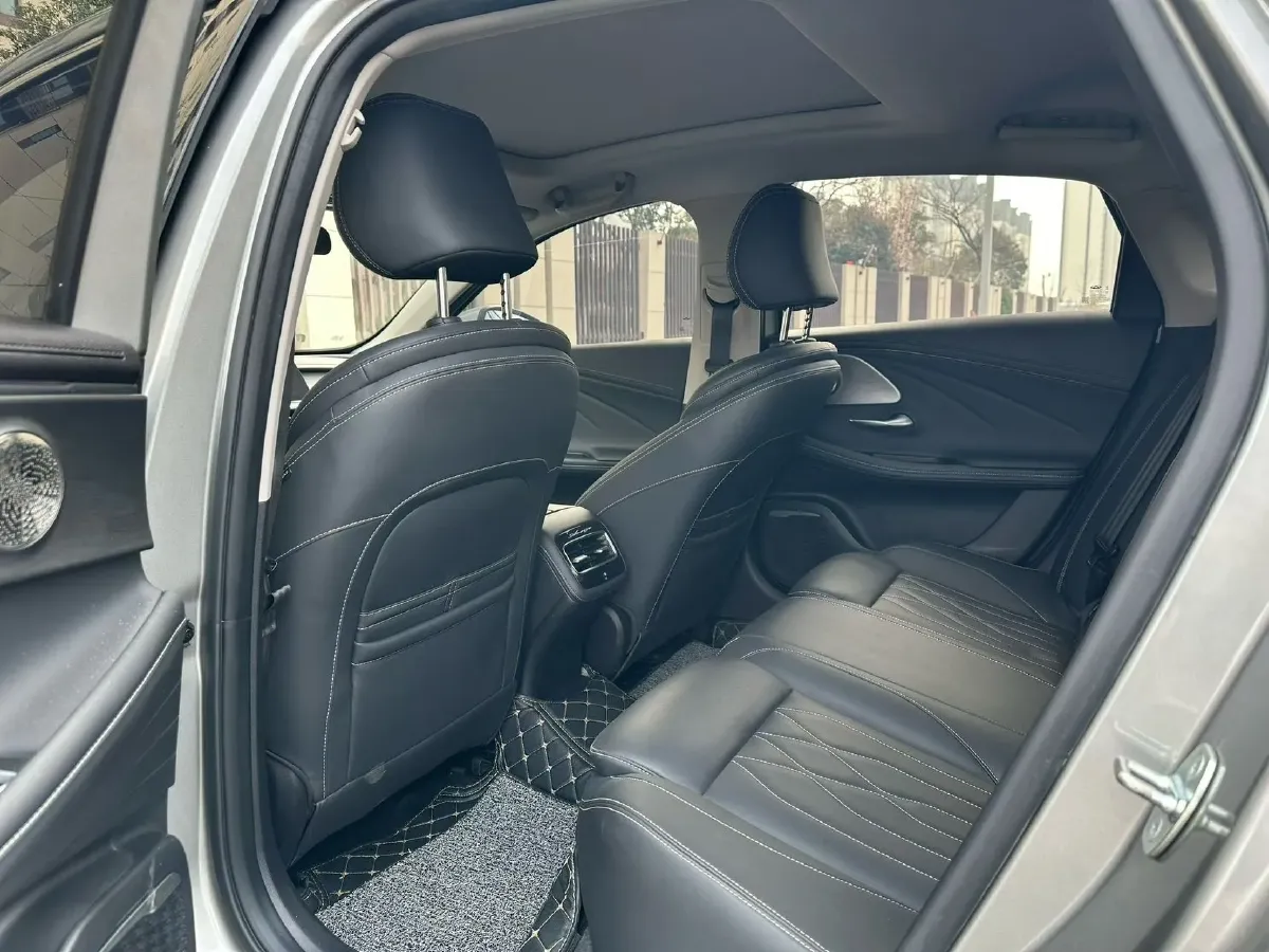 2024 Chery Arrizo 8 1.6T 197HP L4 7DCT,autocango,china used car exporter,china ev exporter,chinese used car exporter,chinese used ev exporter