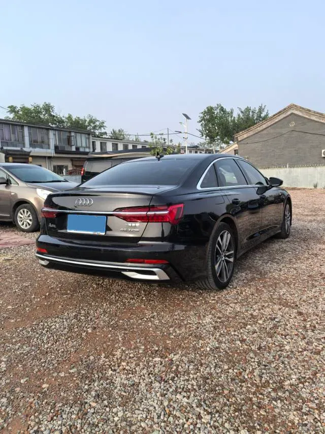 2020 Audi A6L 2.0T 190HP L4 7DCT,autocango,china used car exporter,china ev exporter,chinese used car exporter,chinese used ev exporter