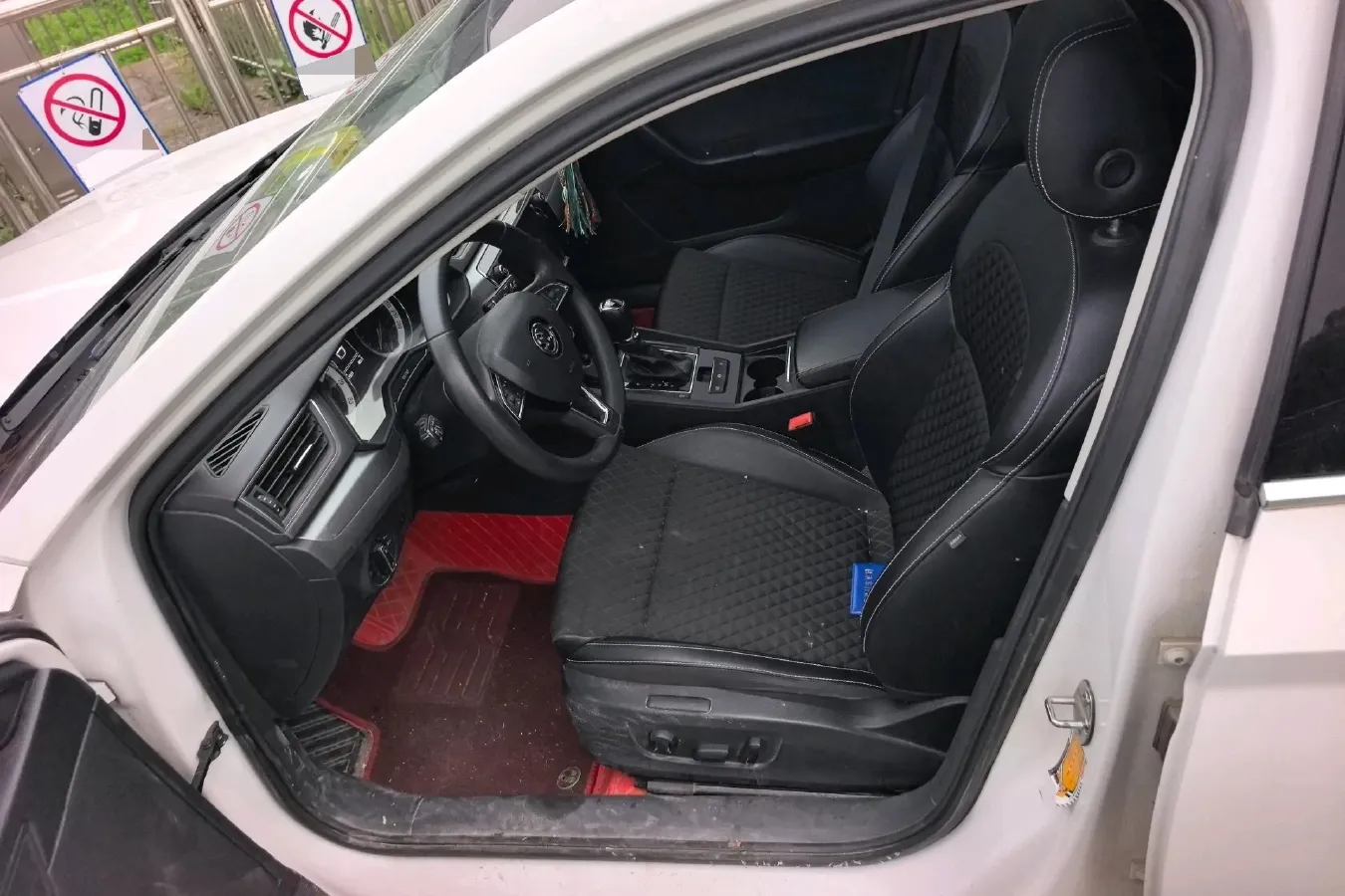 2018 Skoda Superb 1.8T 180HP L4 7DCT,autocango,china used car exporter,china ev exporter,chinese used car exporter,chinese used ev exporter