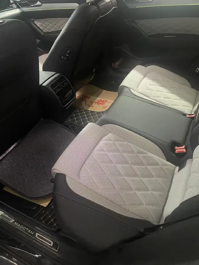 2023 Volkswagen Magotan 2.0T 186HP L4 7DCT,autocango,china used car exporter,china ev exporter,chinese used car exporter,chinese used ev exporter